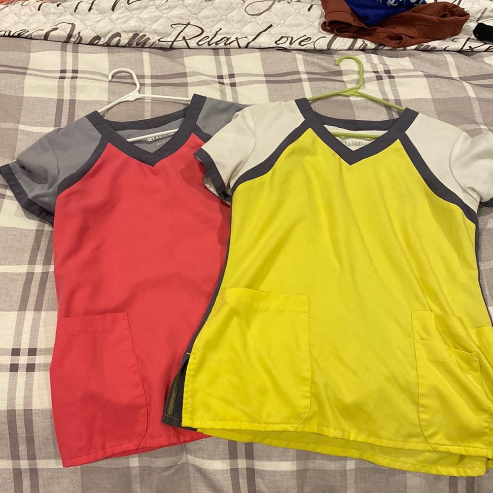 Greys anatomy medium scrub tops